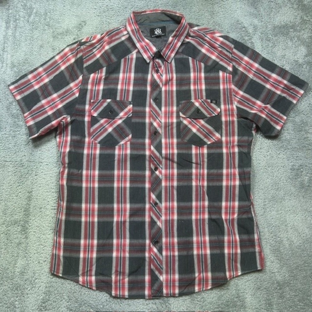 Rock & Republic Shirt Men's XL Red Black Plaid Short Sleeve Button Up Pockets